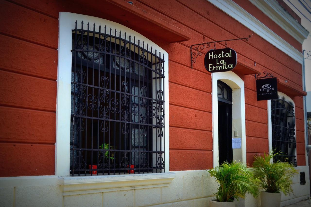 Hostal La Ermita เมริดา ภายนอก รูปภาพ